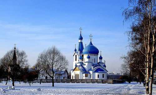 средняя зарплата ленинградской области в 2018